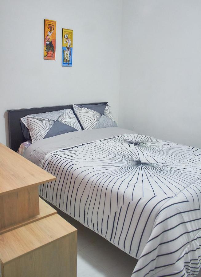 cómodo apartamento gran ubicación y a/c Cali Exterior foto